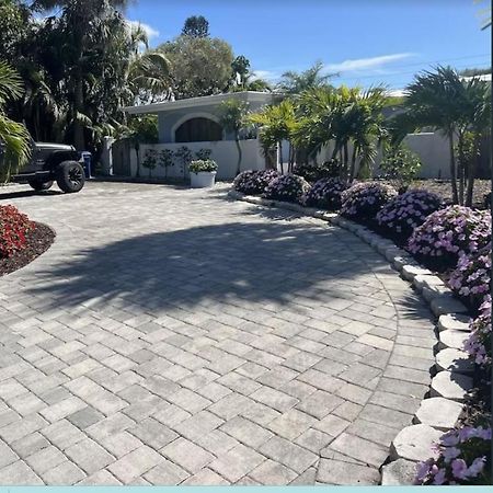 Pool/Waterfront Home 5 Min Walk To Siesta Key Village And Beach Exterior foto